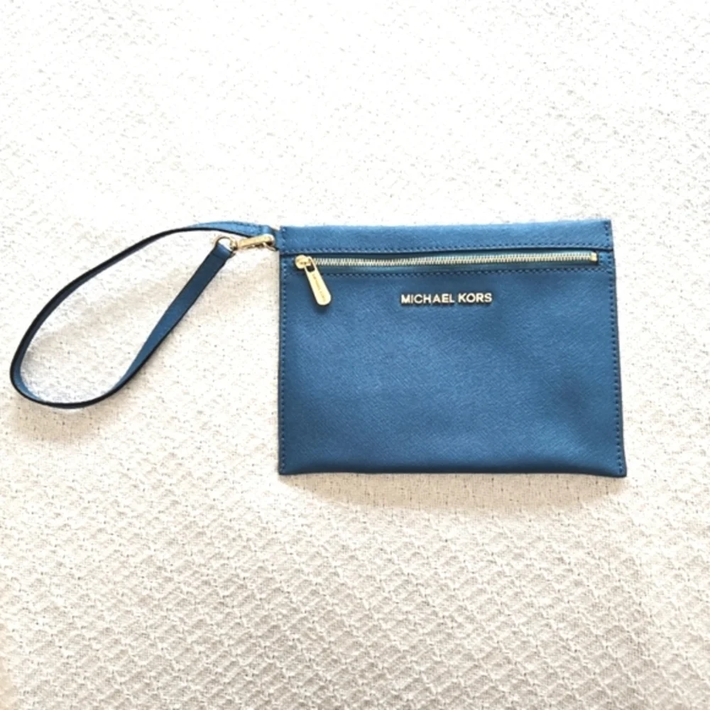 Michael Kors Teal Blue Saffiano Leather Wristlet Pouch Gold Hardware Zipper Bag